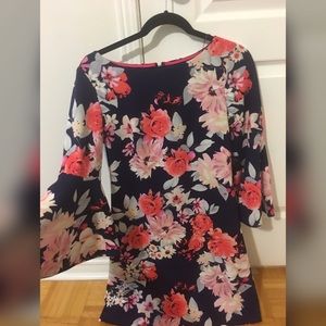 Beautiful floral blue dress Eliza J.